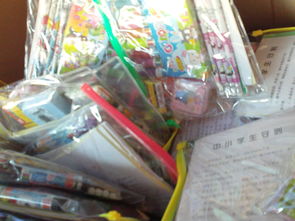 捐赠传递希望，文化用品点亮未来